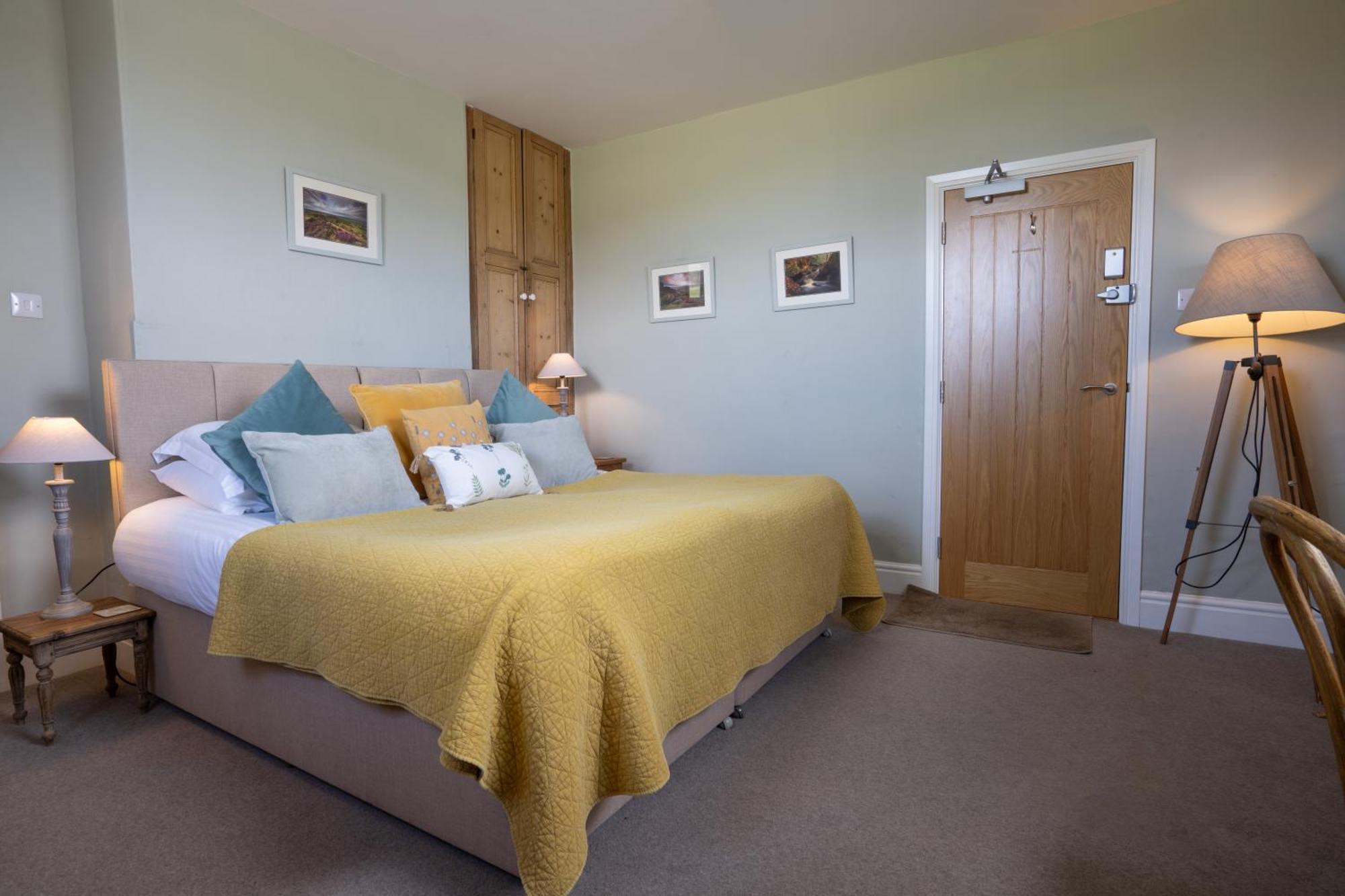Hassop Station Apartment On The Monsal Trail Bakewell Kültér fotó